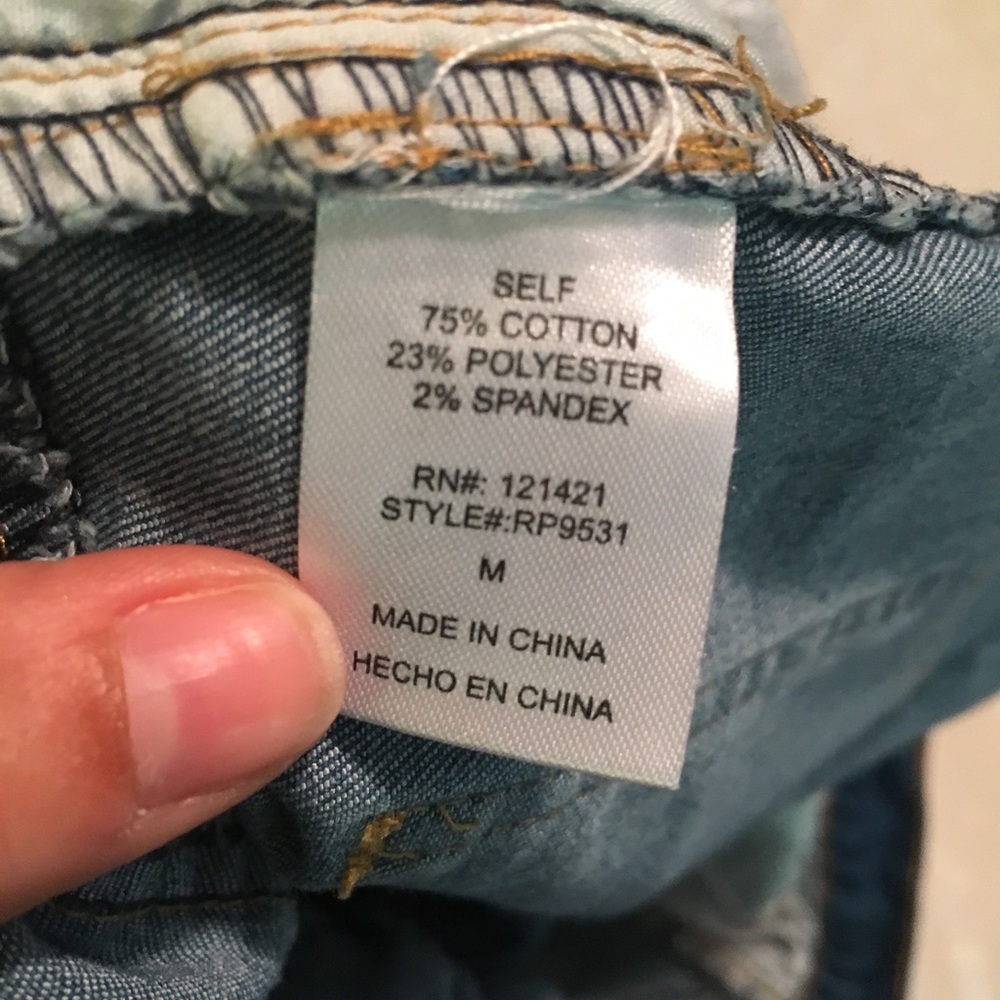 Distressed Jean Shorts - Picture 3 of 3